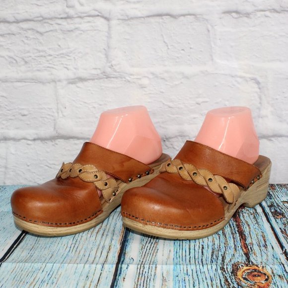 DANSKO Sherise Brown Leather Braided Strap Clogs Slip On Shoes 40 / 10 - Picture 2 of 9